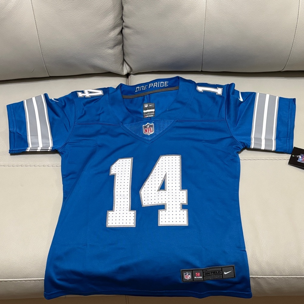 Nike Blue Women's Jersey with White Accents - Picture 2 of 2
